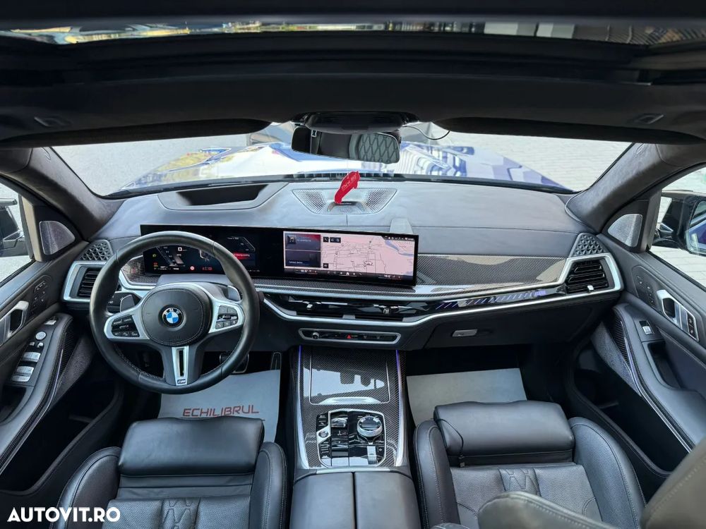 BMW X7 M60i xDrive - 36