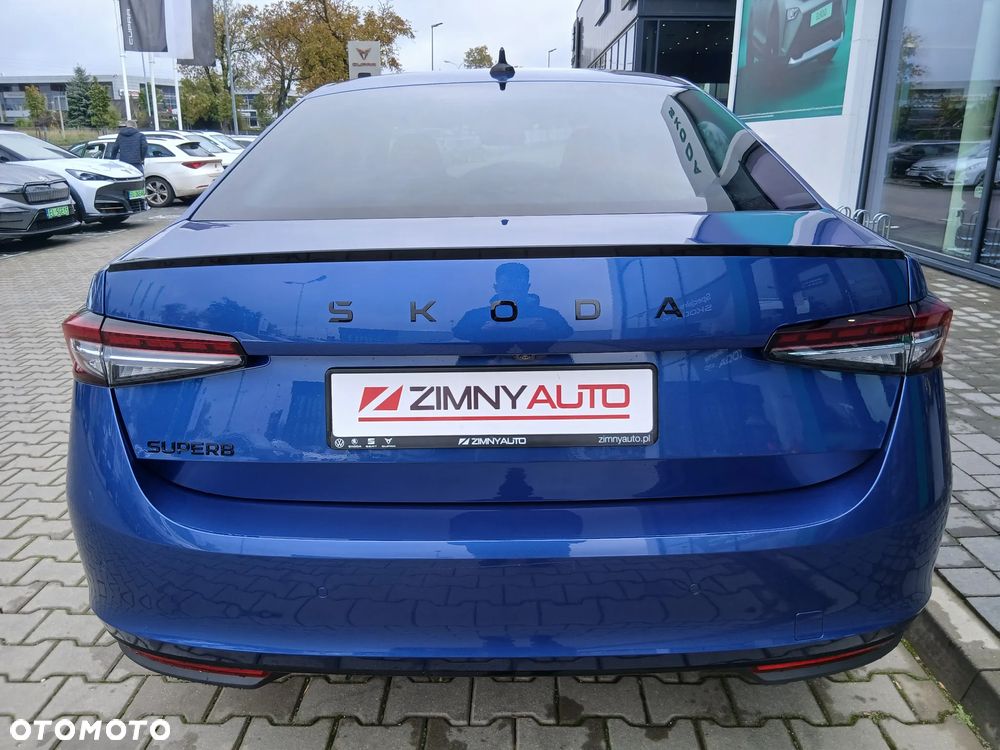 Skoda Superb 2.0 TSI Sportline DSG - 9