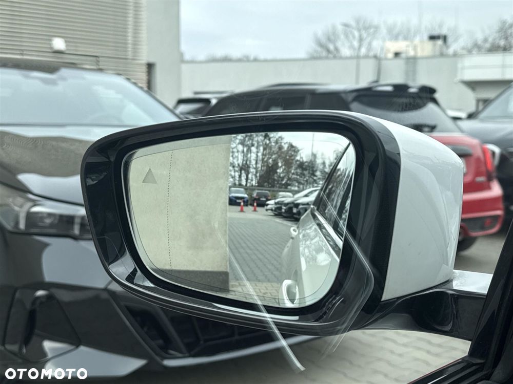 BMW Seria 3 320d xDrive - 16