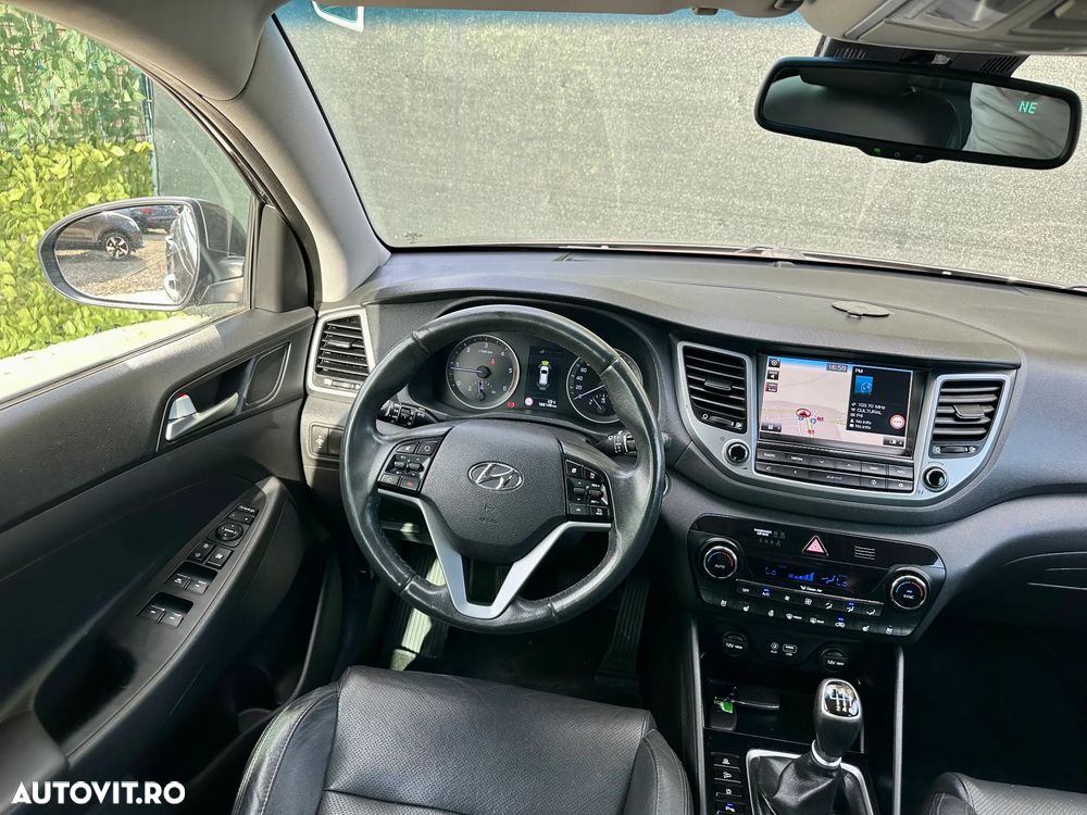 Hyundai Tucson - 12