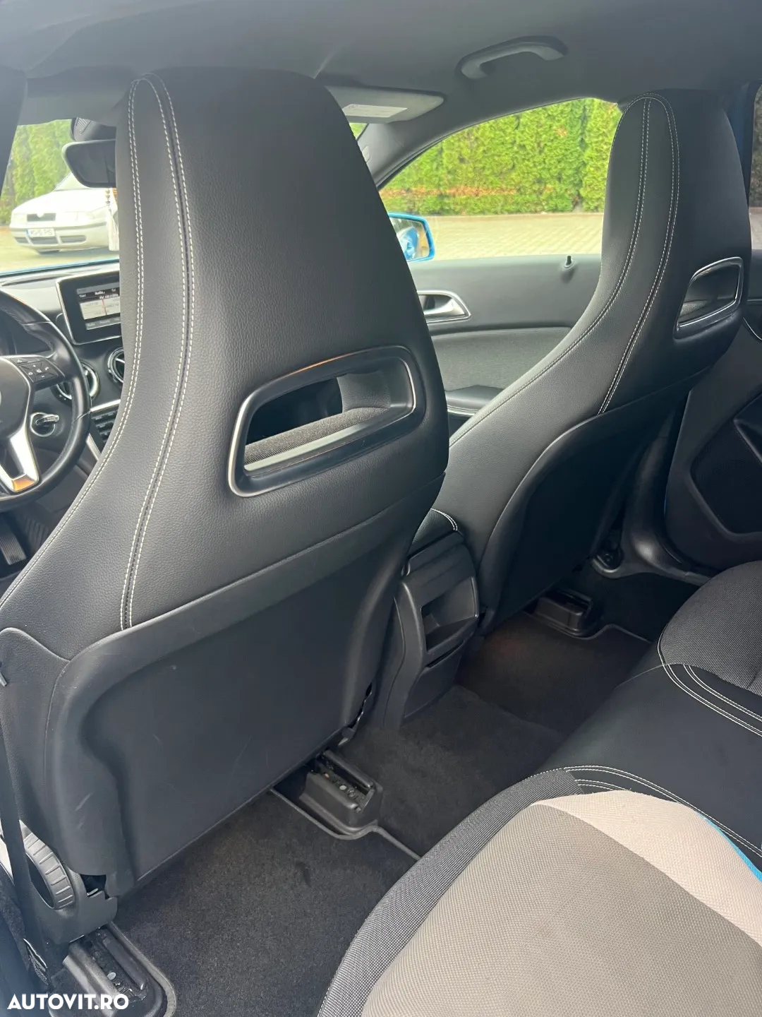Mercedes-Benz A 180 - 18