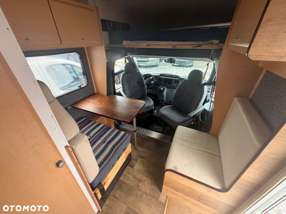 Ford Transit - 25