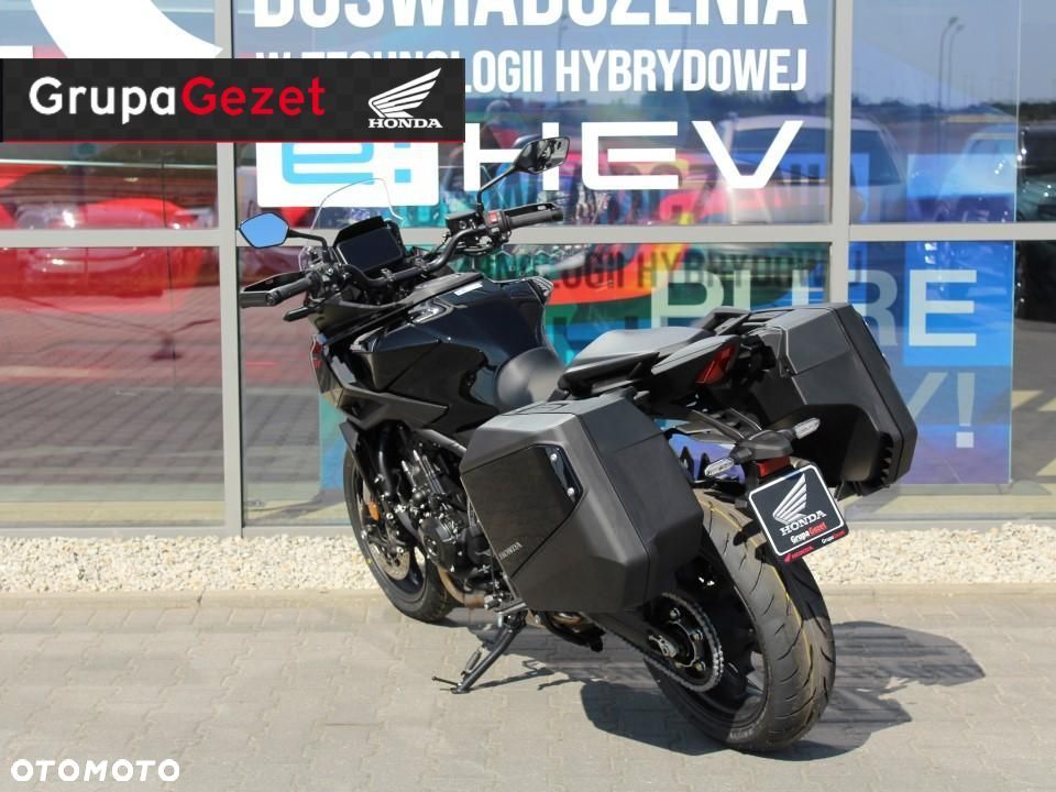 Honda CB - 8