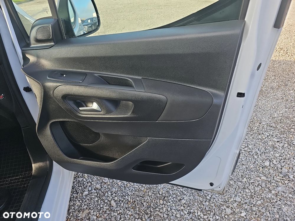 Opel Combo 1.5 CDTI Edition S&S N1 - 23