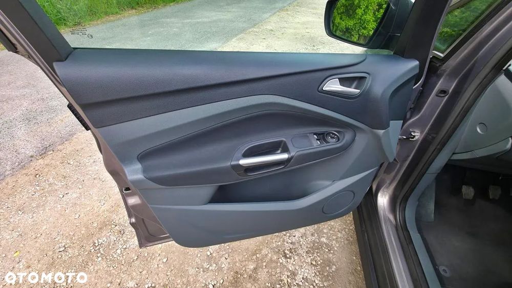 Ford C-MAX - 21