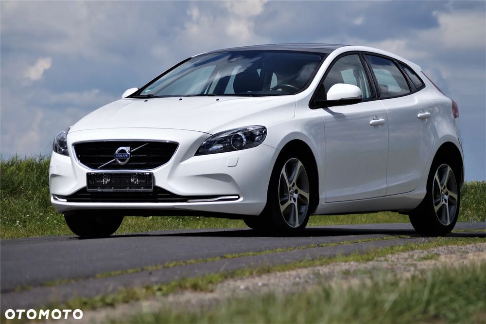 Volvo V40 - 2