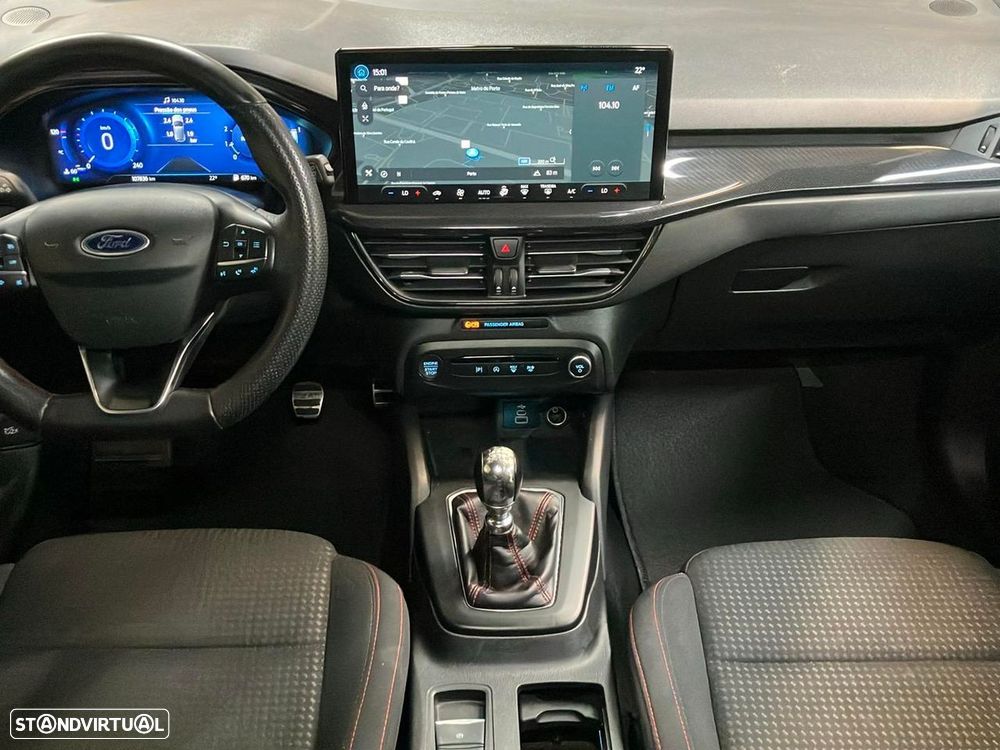 Ford Focus - 11