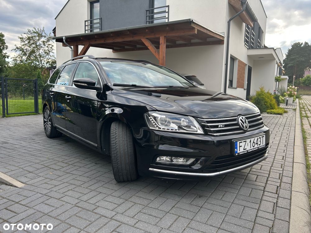 Volkswagen Passat 2.0 TDI DSG BlueMotion Technology R-Line - 4