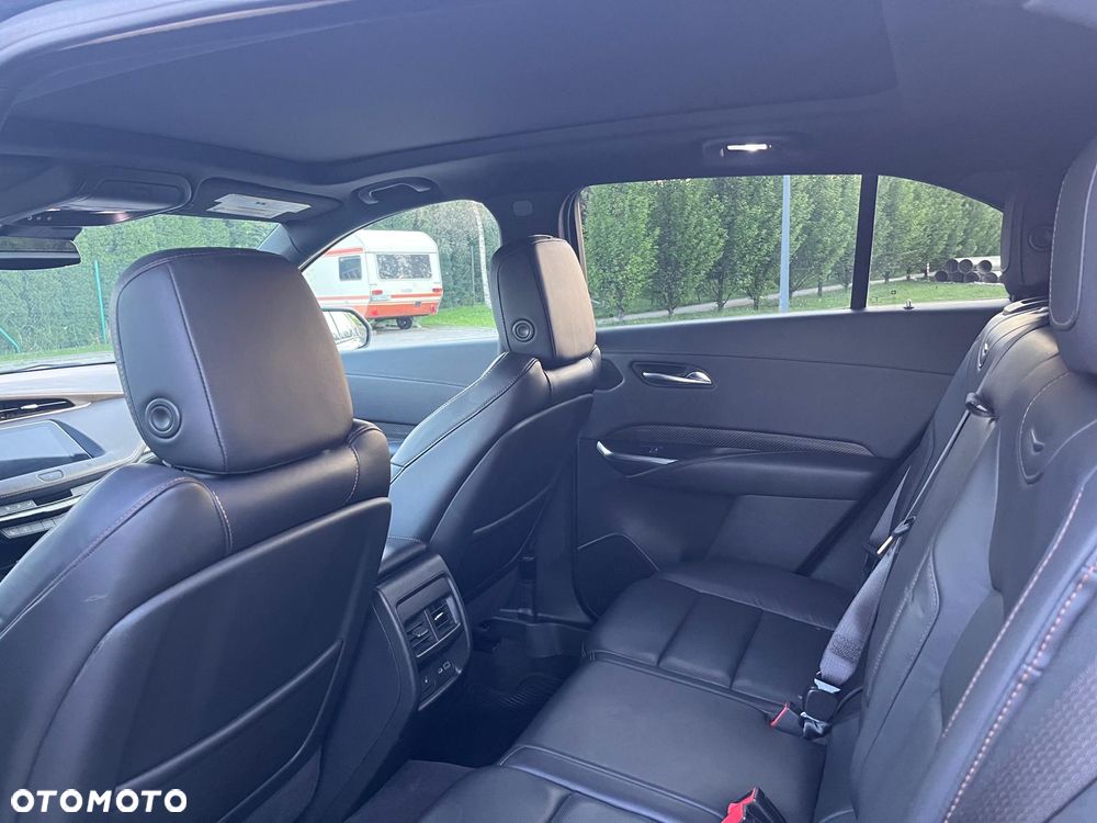 Cadillac XT4 - 9