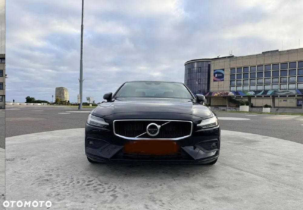 Volvo S60 T6 AWD Momentum Pro - 1
