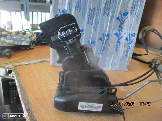 Fecho 3M71A219A65DG MAZDA 2 2005 FE 6 PINOS - 4