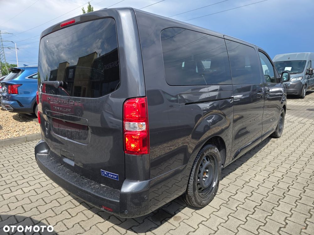 Fiat Ulysse 2.2 Business EAT8 - 4