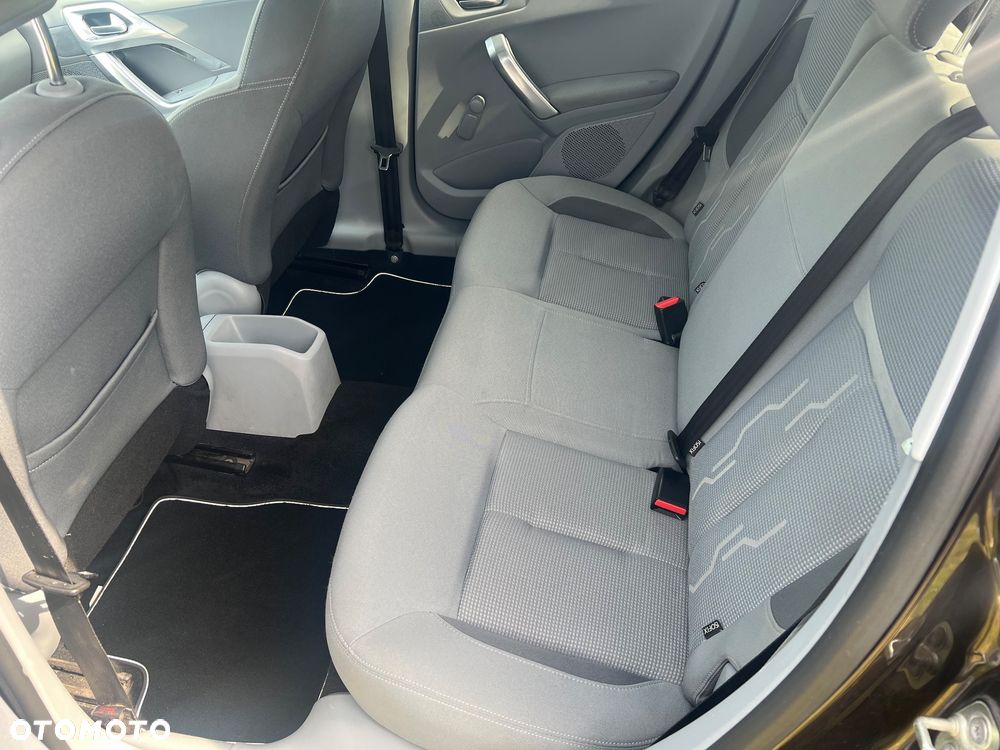 Peugeot 208 1.4 VTi Allure - 35