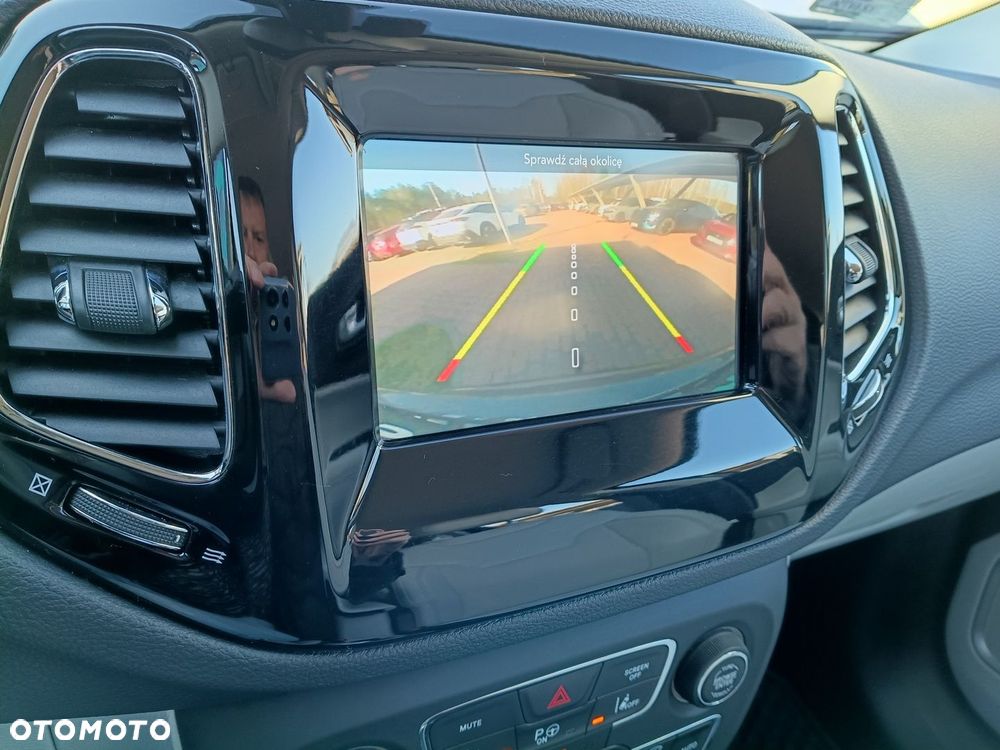 Jeep Compass 1.4 TMair Limited FWD S&S - 16