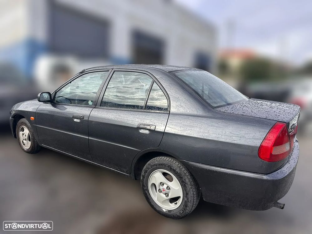 MITSUBISHI Lancer VI Sedan 1.3 12V Gasolina 75 cv  55 kW 1995 - 2003 4G13 (12V) para peças - 4