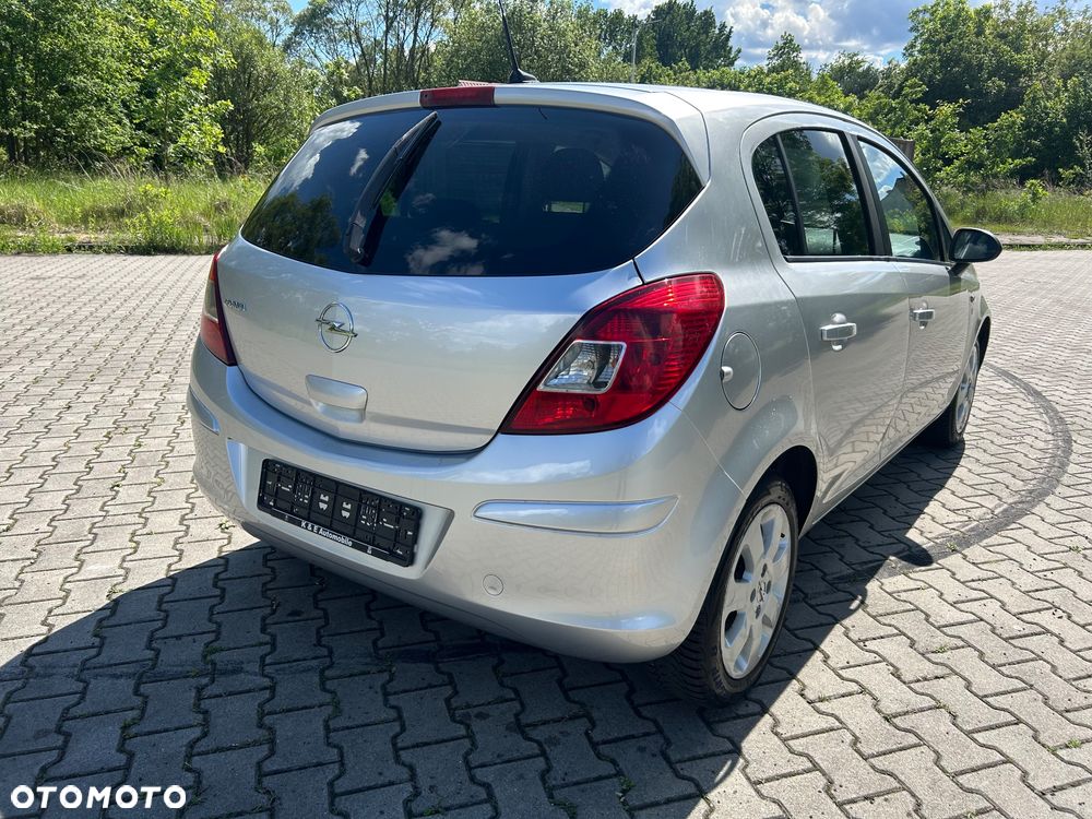 Opel Corsa 1.4 16V Enjoy - 5