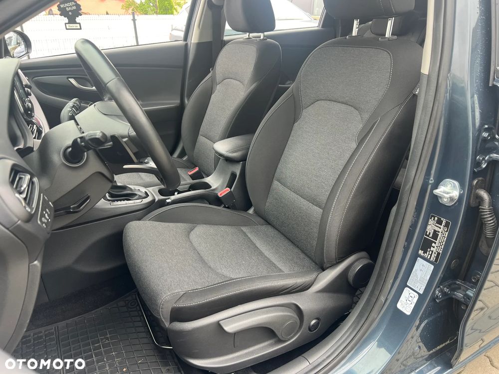 Hyundai i30 1.5 T-GDI 48V Smart DCT - 9