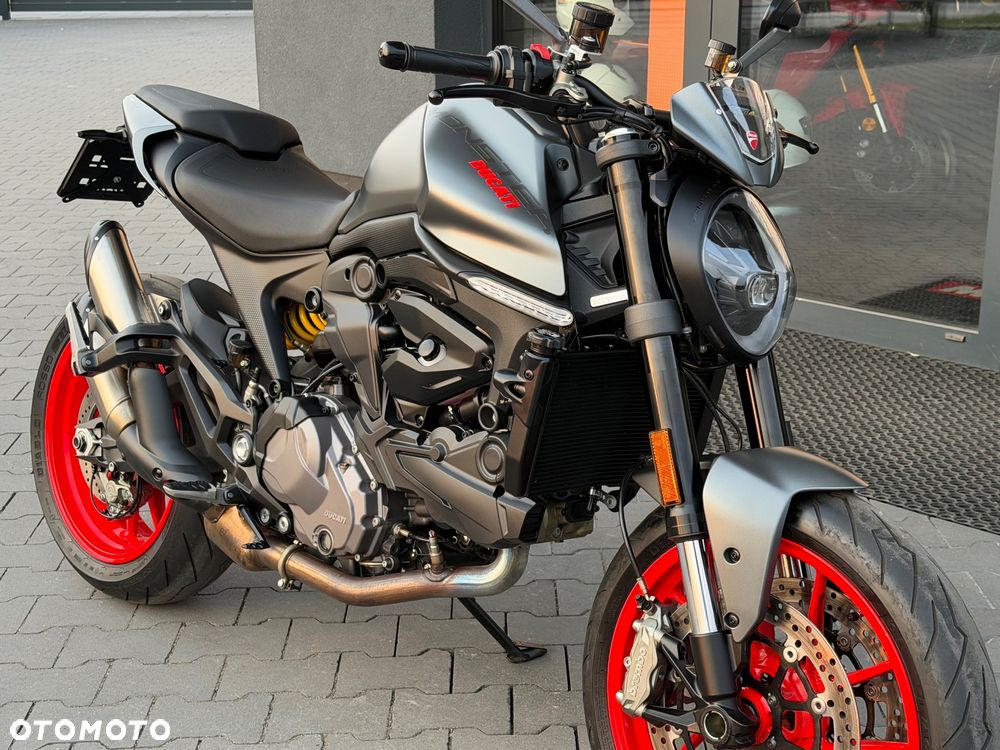 Ducati Monster - 21