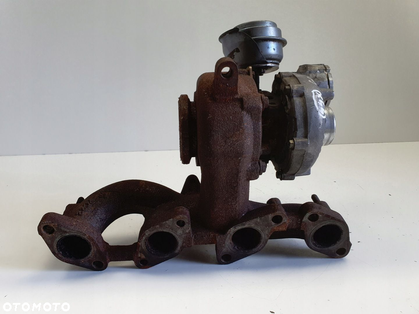 VW Golf V 2.0 TDI TURBOSPRĘŻARKA turbo 03G253014H - 6