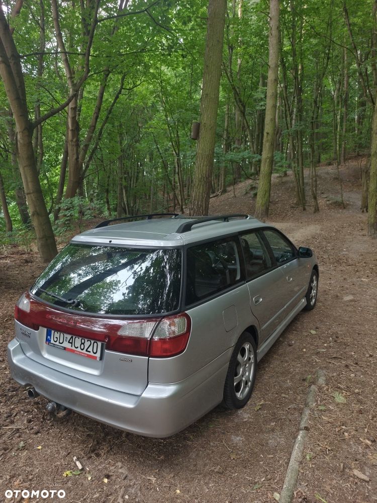 Subaru Legacy - 8