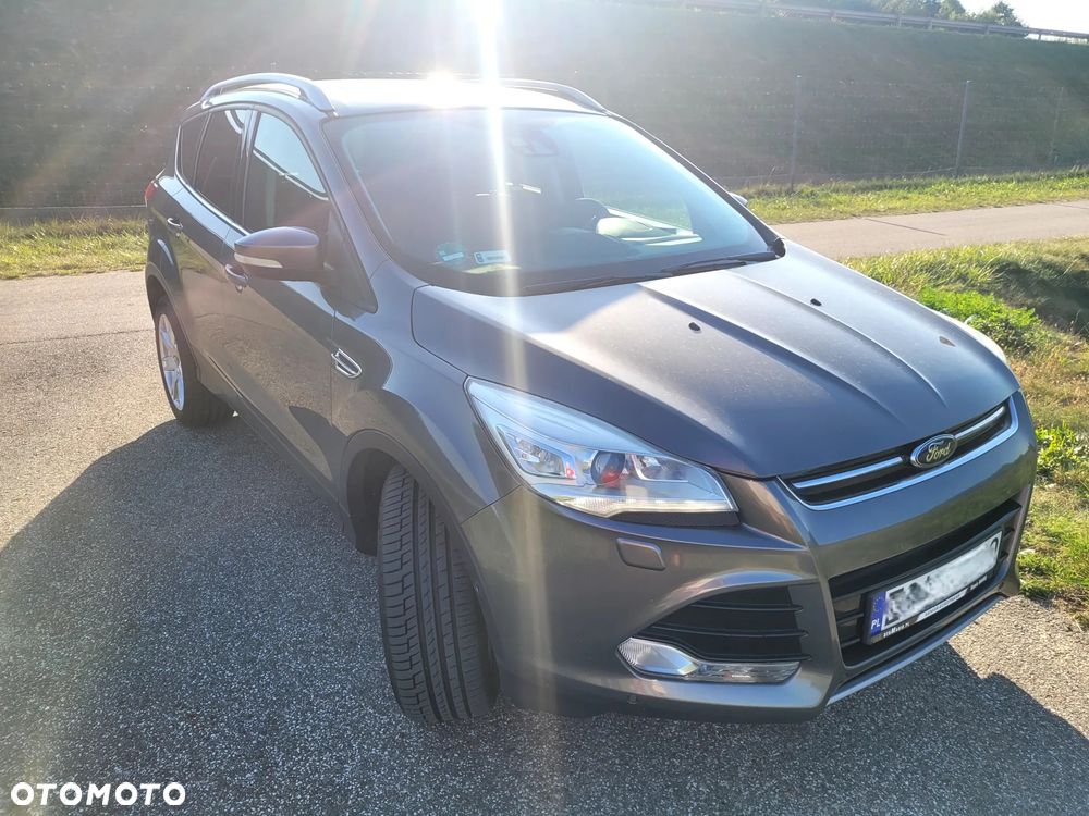 Ford Kuga 2.0 TDCi 4x4 Titanium - 4