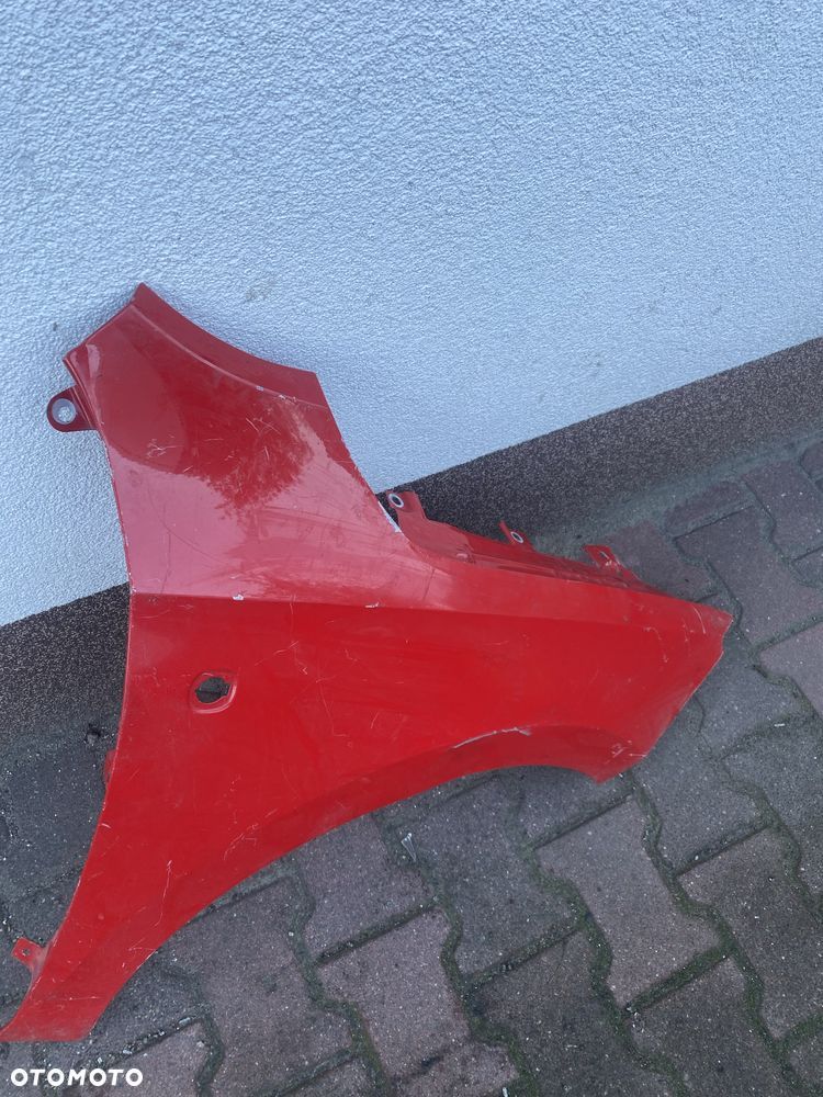 Błotnik prawy przód przedni Skoda rapid 5j seat toledo IV 4 - 3