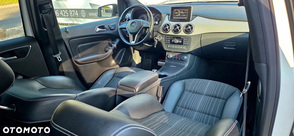 Mercedes-Benz Klasa B 180 CDI (BlueEFFICIENCY) 7G-DCT - 15