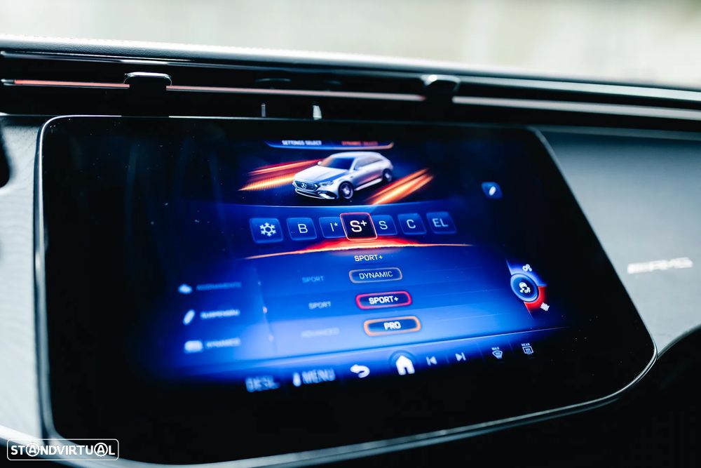 Mercedes-Benz E 53 AMG Hybrid 4Matic+ - 13