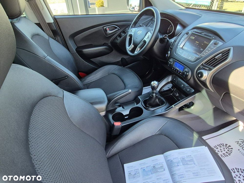 Hyundai ix35 - 11