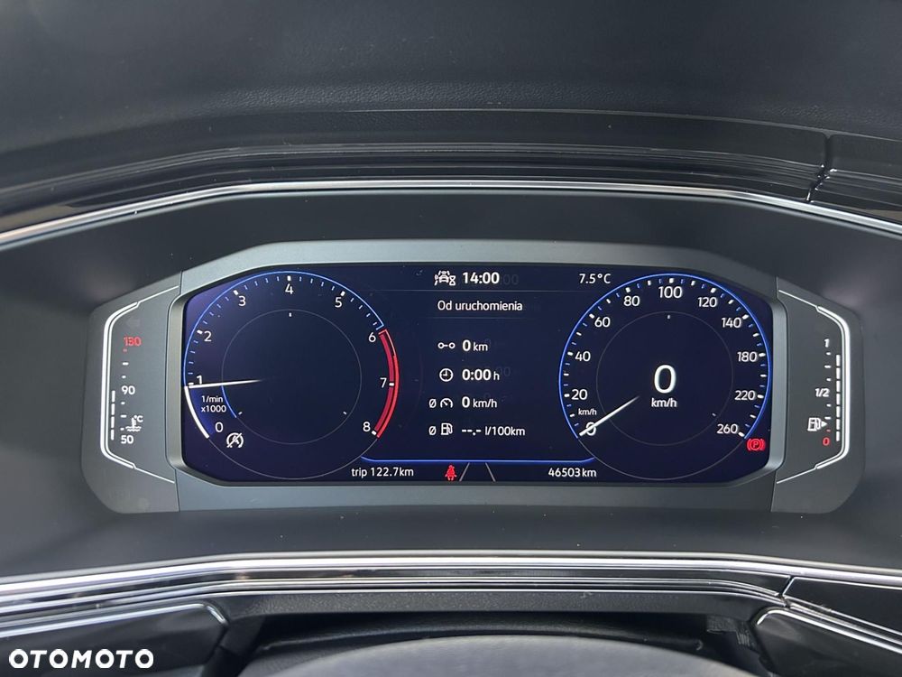 Volkswagen T-Cross - 22
