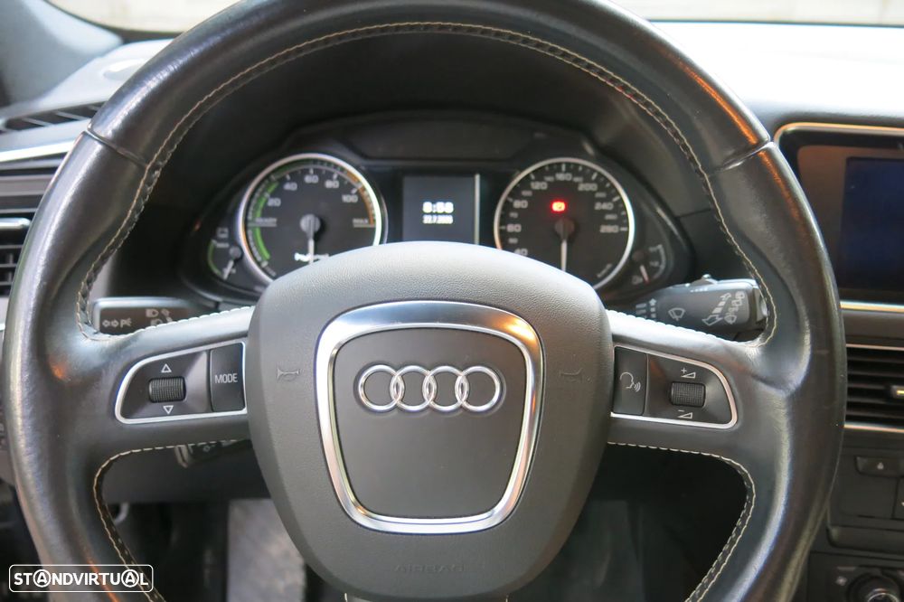 Audi Q5 2.0 TFSI Hybrid quattro S-line Tiptronic - 19