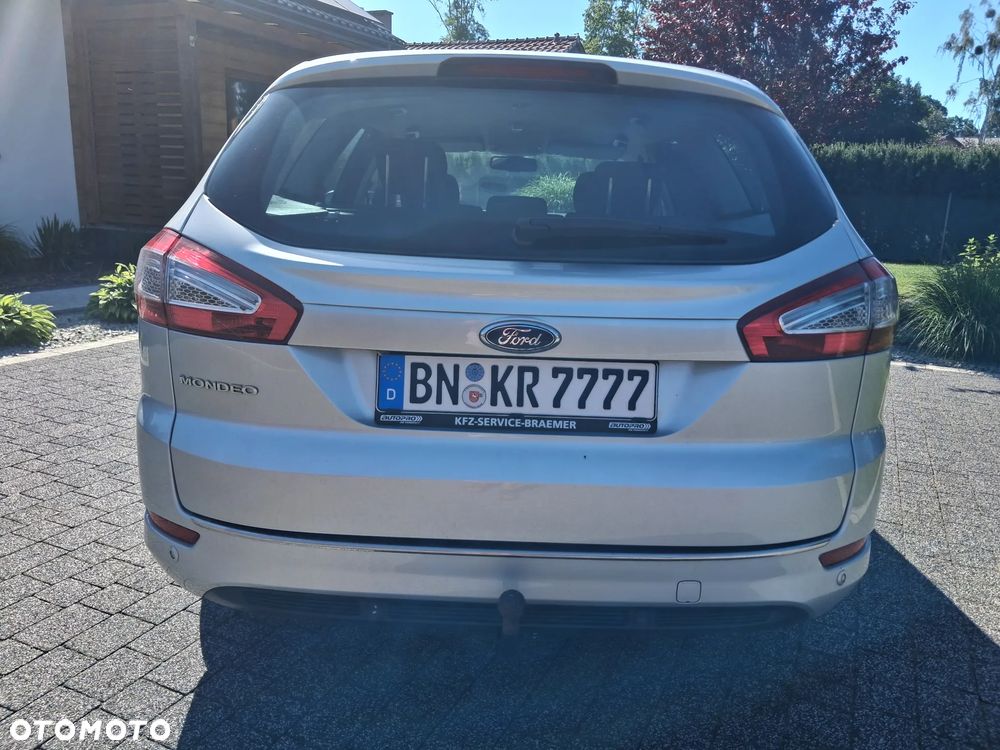 Ford Mondeo 2.0 TDCi Titanium - 11