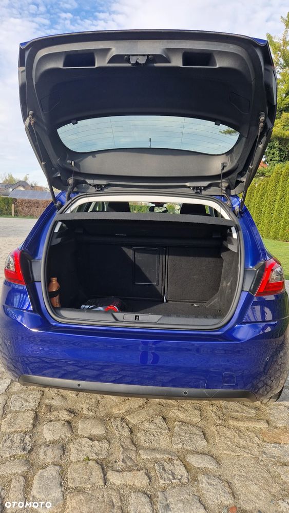 Peugeot 308 1.2 PureTech Allure S&S - 12