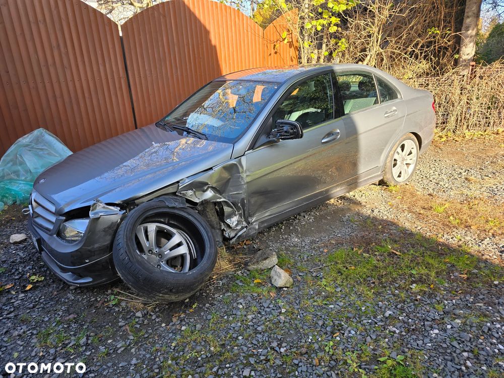 Mercedes-Benz Klasa C 200 Kompressor Avantgarde - 3