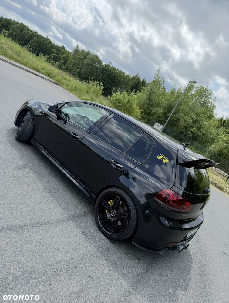 Volkswagen Golf - 12