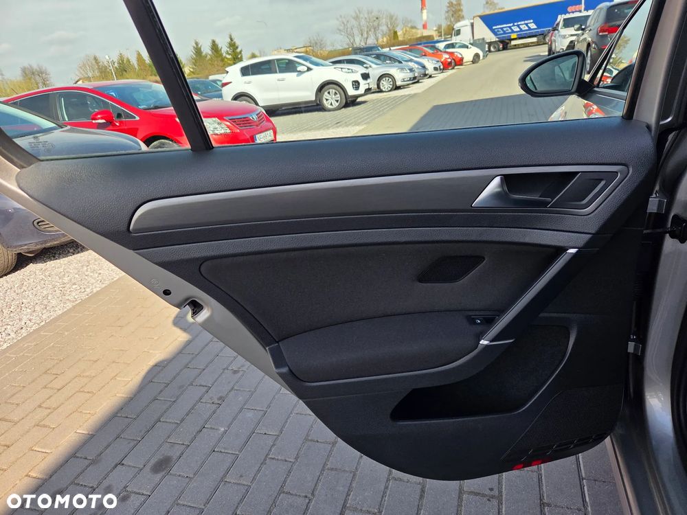 Volkswagen Golf 1.4 TSI ACT BlueMotion Technology Comfortline - 24