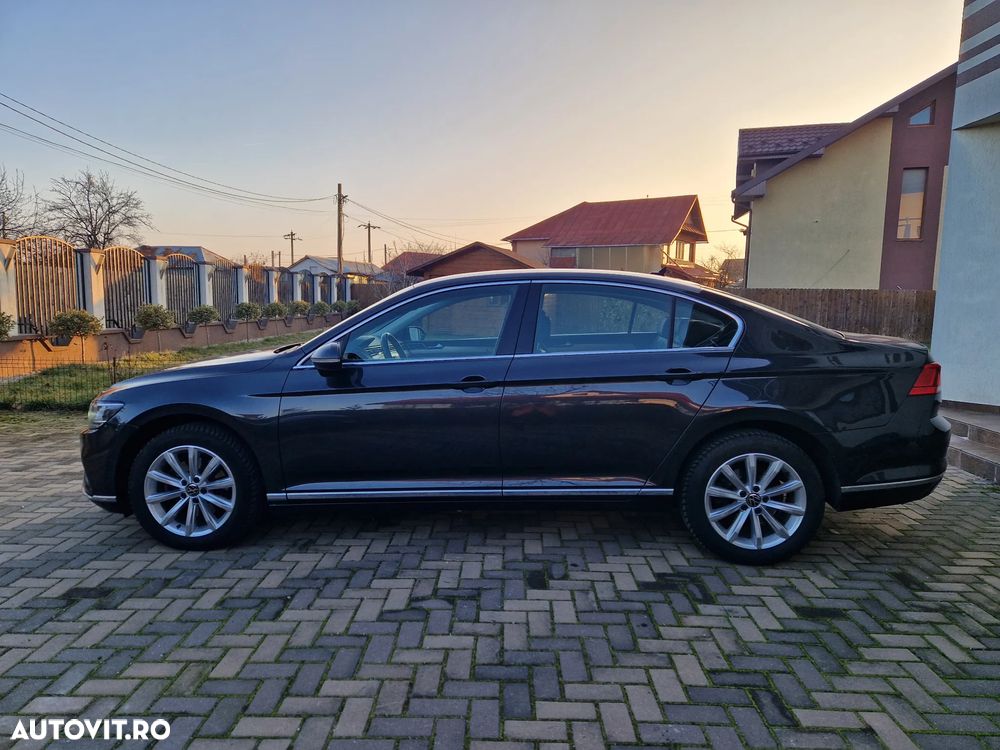 Volkswagen Passat 2.0 TDI DSG Highline - 2