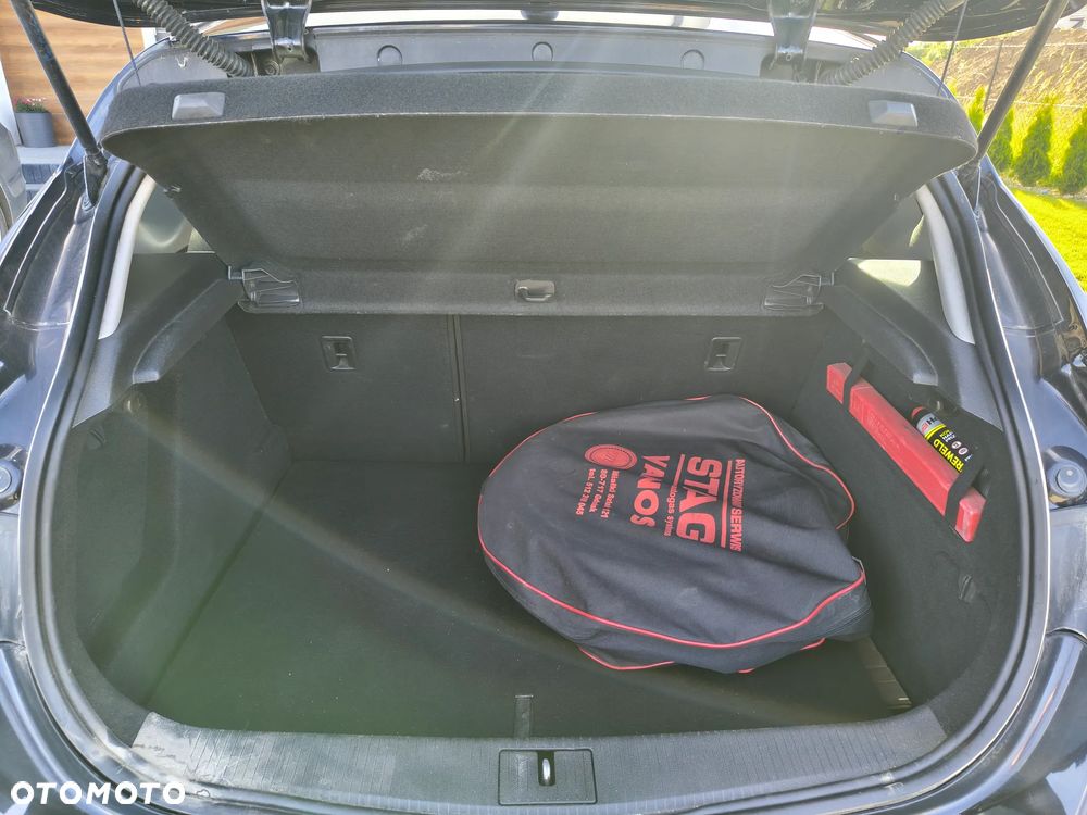 Opel Astra 1.4 T Edition 150 - 10