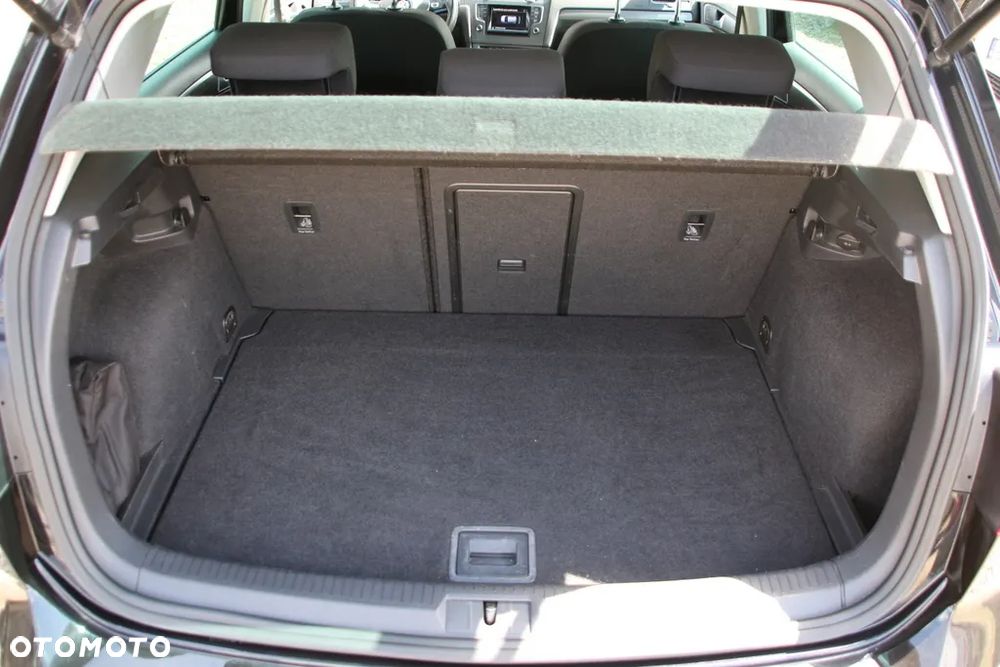 Volkswagen Golf 1.4 TSI BMT Comfortline - 18