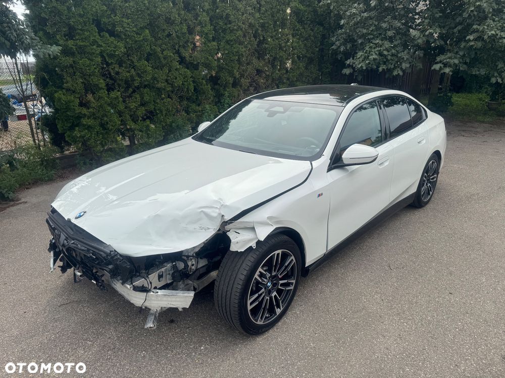 BMW Seria 5 - 33