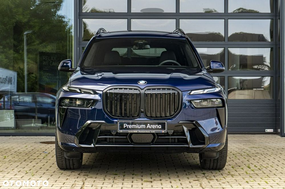 BMW X7 - 7