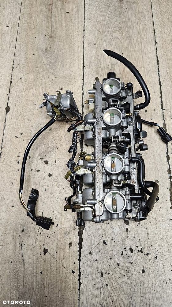 Gaźnik gaźniki Kawasaki ZR-7 - 4