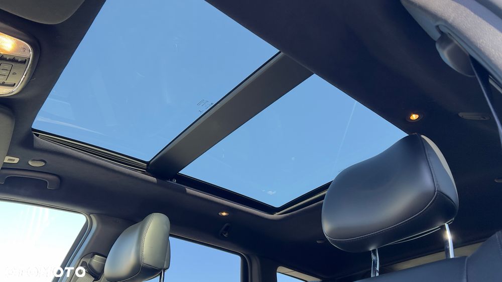 Jeep Grand Cherokee 5.7 V8 HEMI Summit - 16