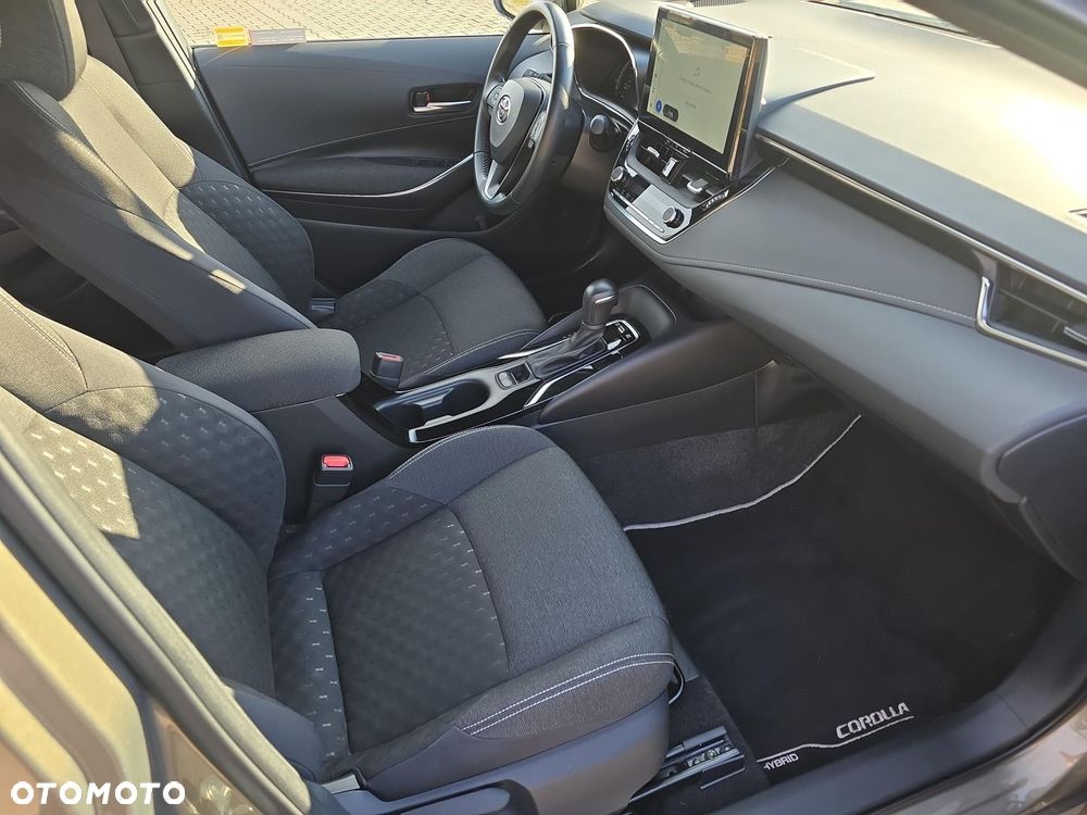 Toyota Corolla 1.8 Hybrid Comfort - 8
