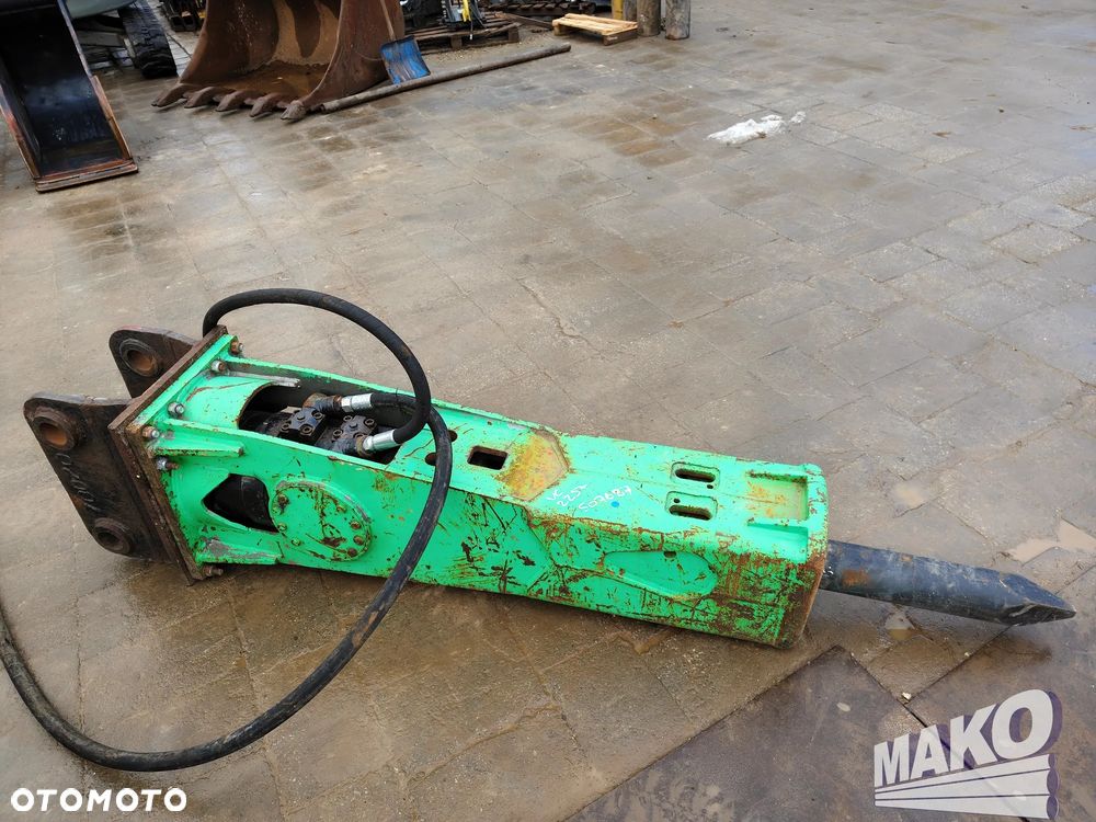 Młot hydrauliczny Montabert 1200kg do koparki - 4