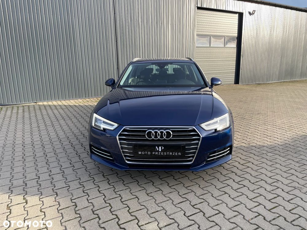 Audi A4 Avant 1.4 TFSI Design - 14