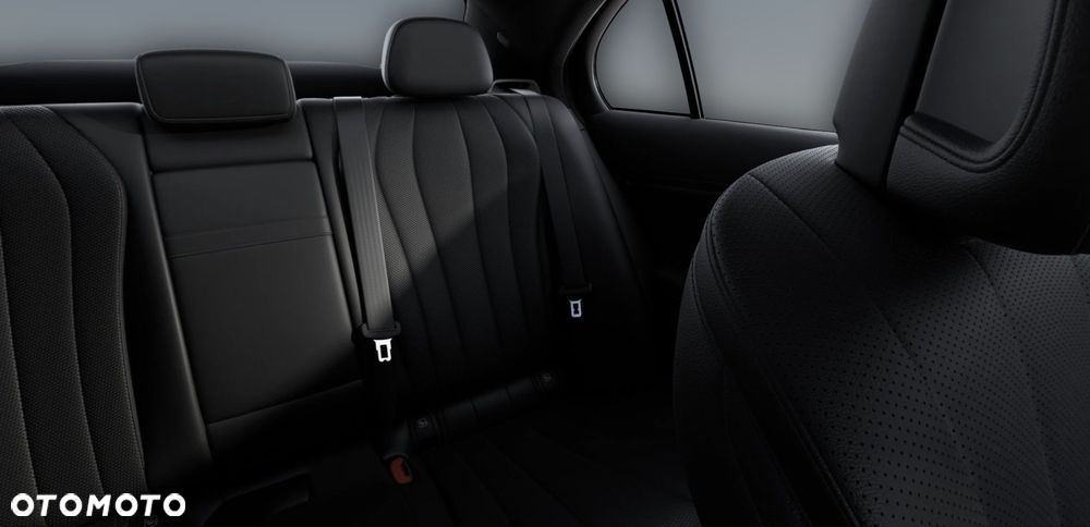 Mercedes-Benz Klasa E 220 d mHEV 4-Matic AMG 9G-Tronic - 7