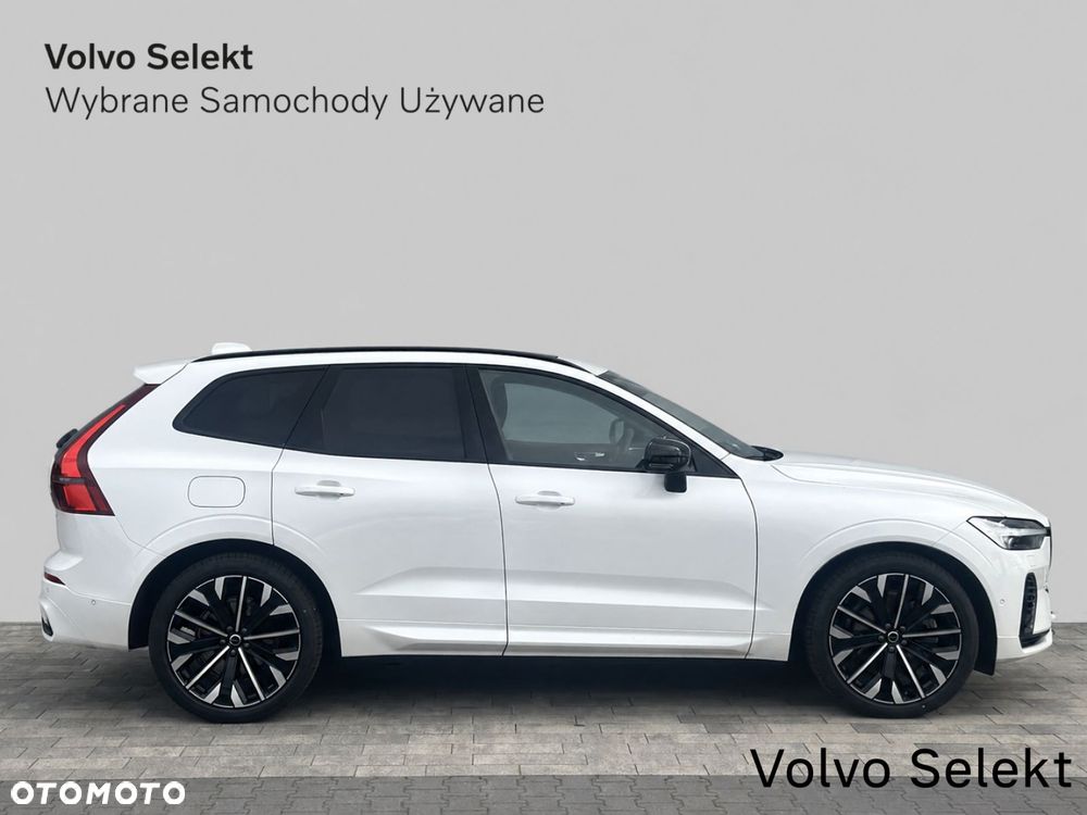Volvo XC 60 - 4