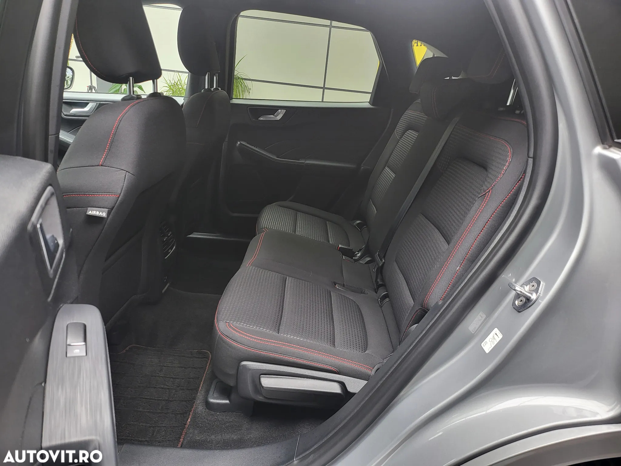 Ford Kuga 1.5 EcoBlue A8 FWD ST Line - 16