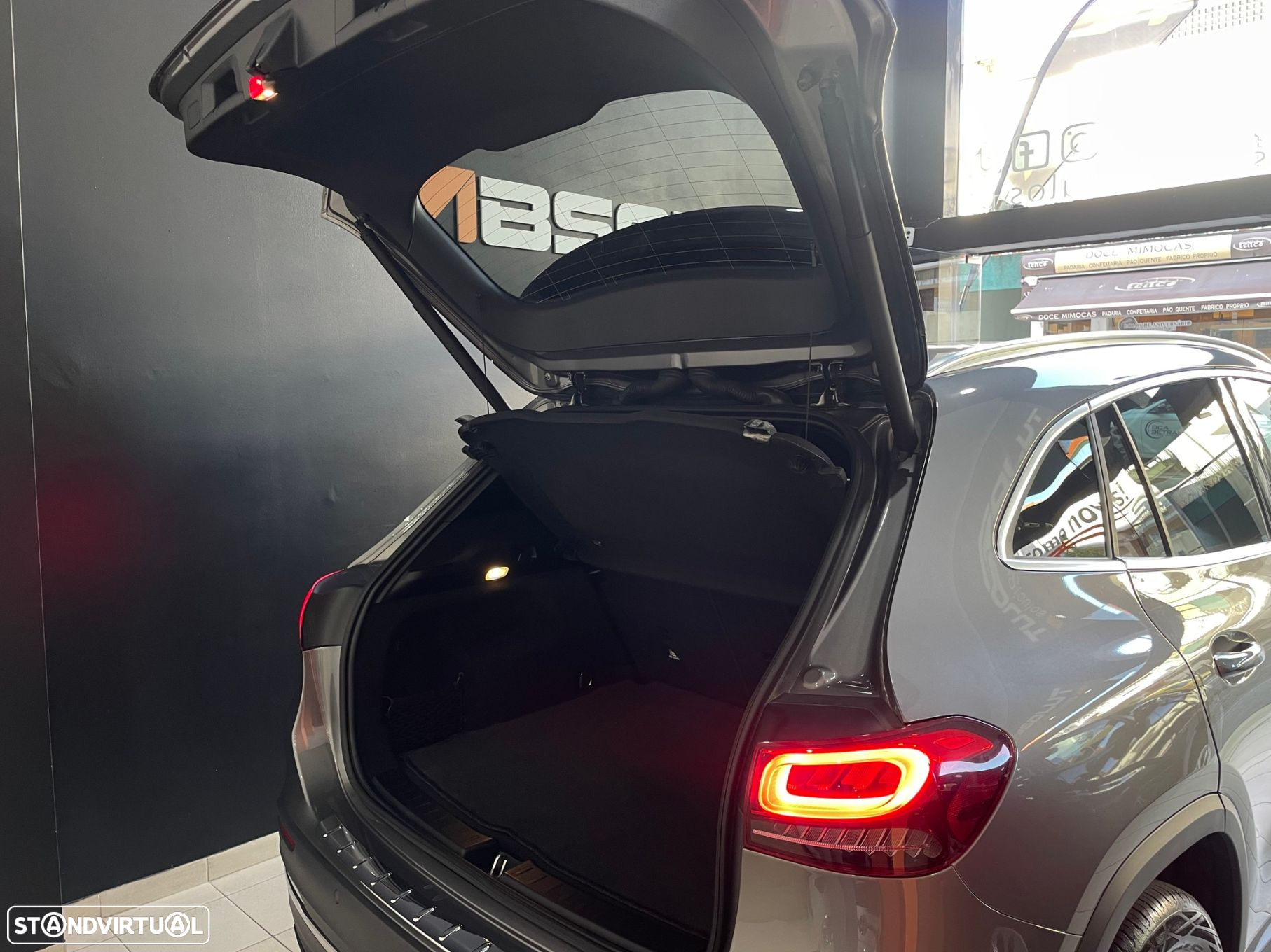 Mercedes-Benz GLA 180 d AMG Line - 43